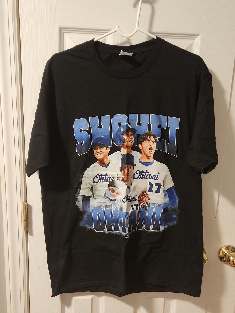 Shohei Black Graphic Short-Sleeve Crewneck Shirt - Blue Lettering